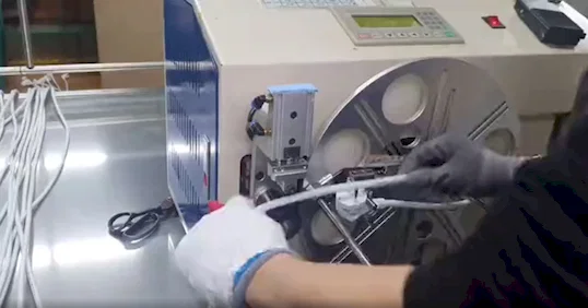 插座线绕线扎线机 WPM-210