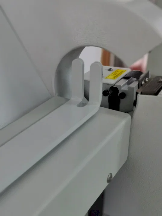 带拉线的胶带缠绕机 WPM-303K Thumb